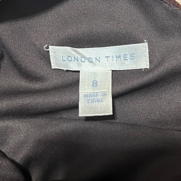 London Times Spaghetti Strap, Key Hole V Neck, Floral Animal Print, Maxi Dress 8 - Picture 11 of 12